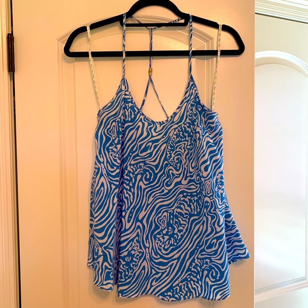 Lilly Pulitzer 100% silk top. Cool back!!